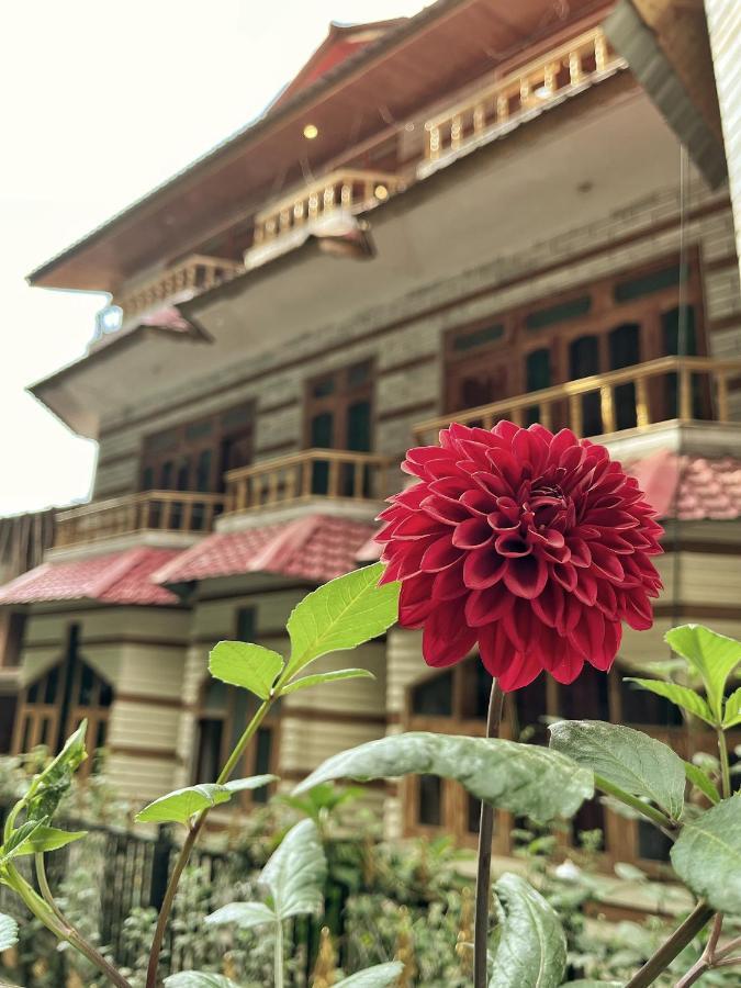 Hotel Anupam By Mid Orchard, Kasol Bagian luar foto