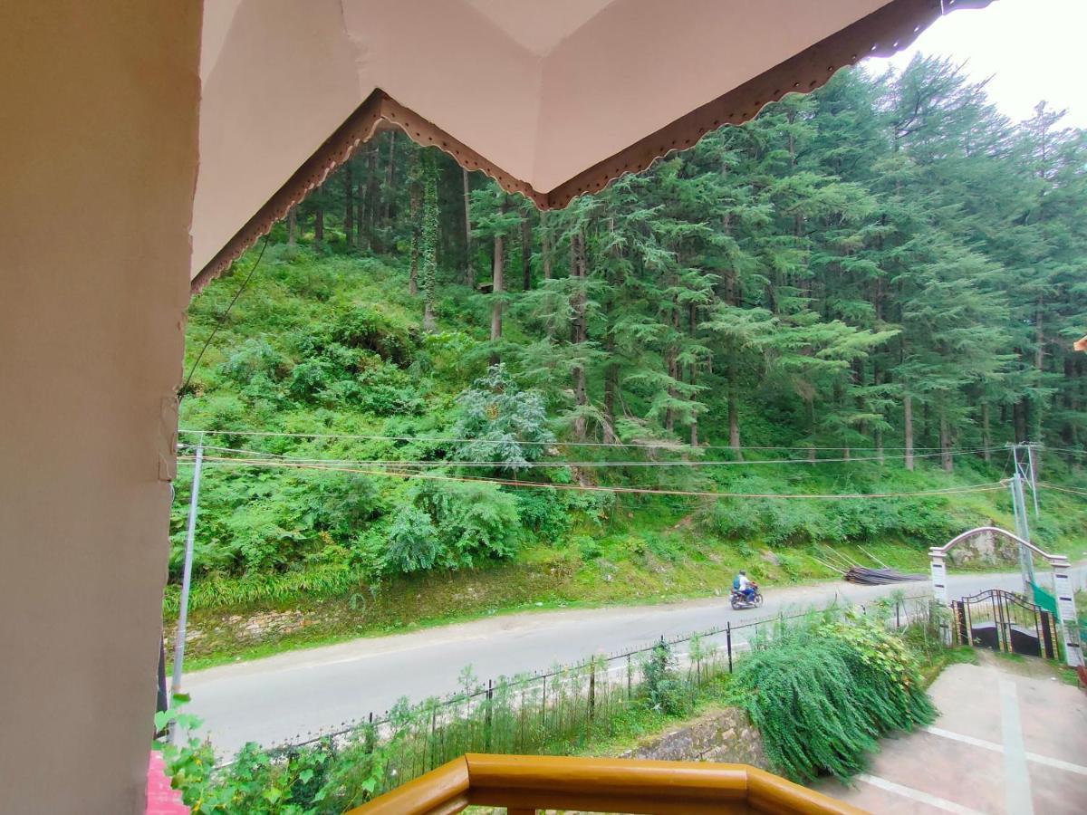 Hotel Anupam By Mid Orchard, Kasol Bagian luar foto